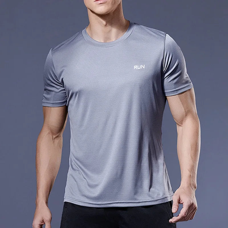 T-shirt de sport homme pour la course, le football et l’entraînement